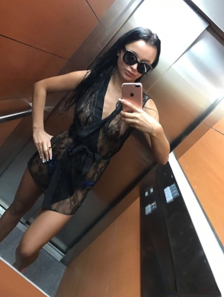 Yeni VIP Eşlik Hizmeti: Bağımsız Model Yağmur